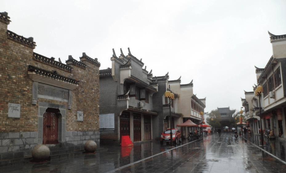 辣妹子携手《傲椒的湘菜》第三季:共赴湖湘美食人文之旅