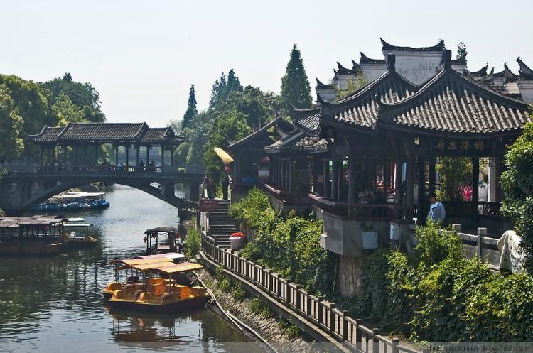 怎样做才能从恋爱顺利的过度到婚姻？游戏画面