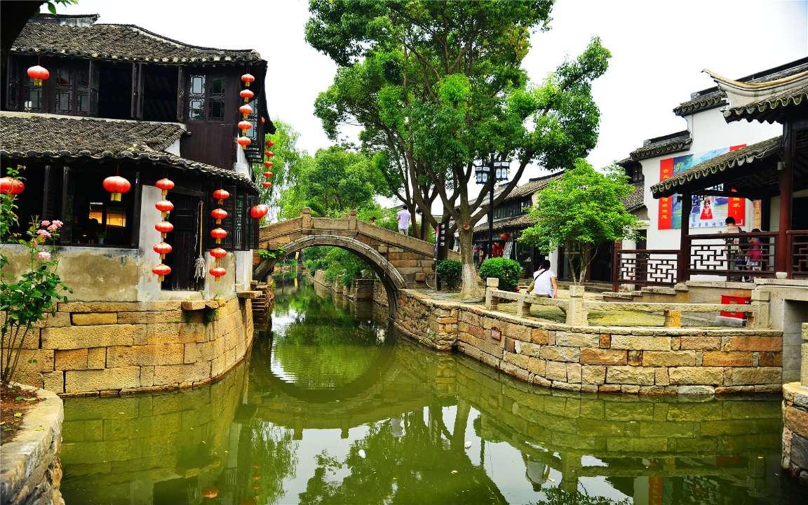 飞天吧小猪佩奇