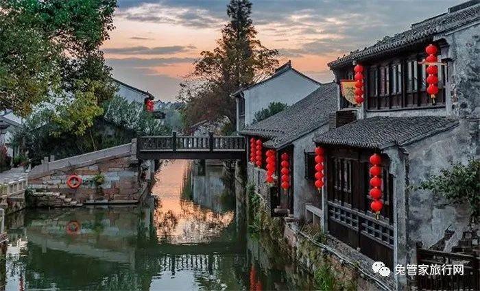 找一篇以 欲望与理性 为主题的800字作文。跪求！