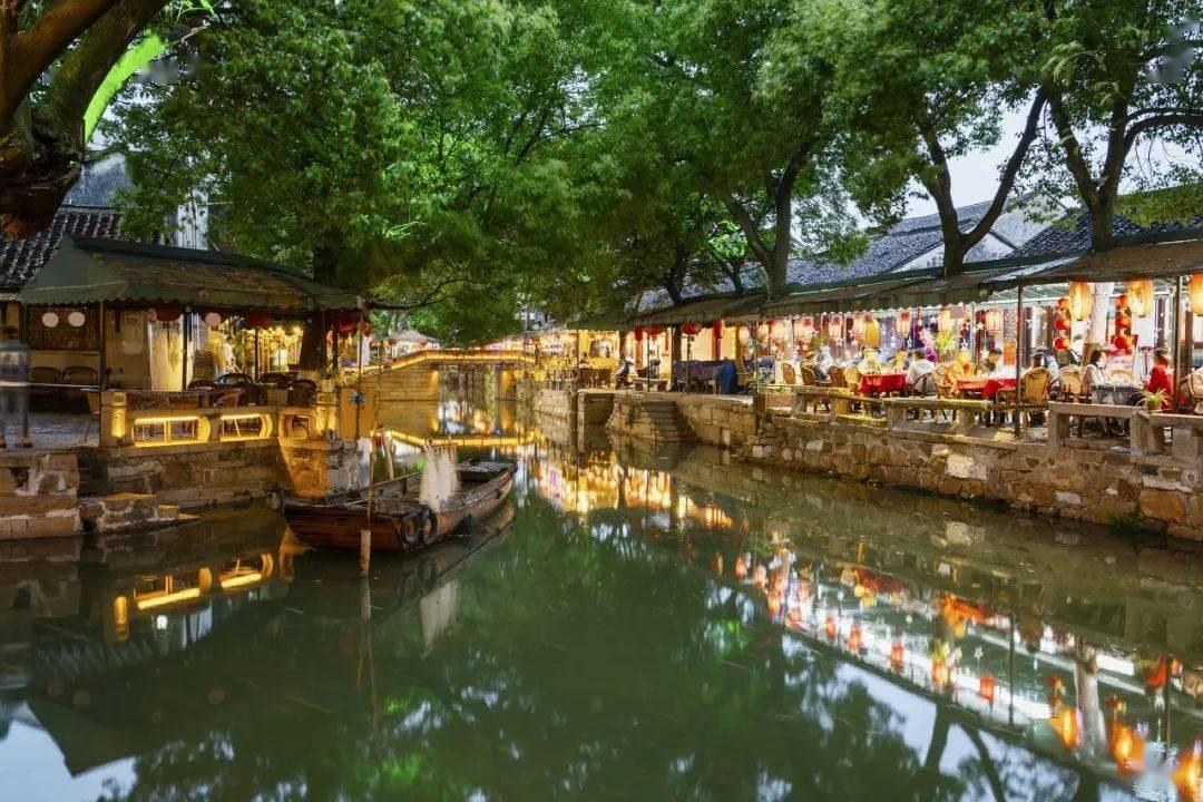 中国黄金协会:国际金价高位波动,央行连续十四个月增持黄金