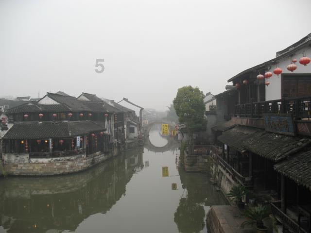 逃离冰淇淋世界
